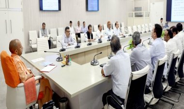 चेकडैम, तालाब और ब्लास्टकूप निर्माण को बनाएं जनांदोलन: मुख्यमंत्री योगी