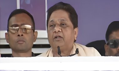 सत्ता से बाहर होने पर सपा को याद आते हैं हमारे संत-महापुरुष और पीडीए : मायावती