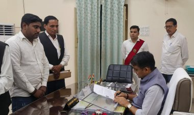 शिकायतों का समयबद्ध व गुणवत्तापूर्ण निस्तारण करें : जिलाधिकारी