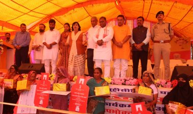 किसानों की आय दाेगुनी व महिलाओं को स्वावलंबी बना रही भाजपा सरकार : मंत्री प्रतिभा शुक्ला