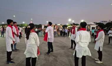 गोरखपुर विश्वविद्यालय के पत्रकारिता छात्रों ने ‘गोरखपुर रंग महोत्सव 2025’ में हासिल किया प्रथम स्थान*