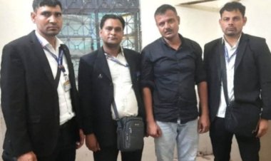 झेलम एक्सप्रेस में तथाकथित फर्जी टीटीई पकड़ा, 1620 रुपये बरामद