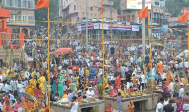 उदीयमान सूर्य को अर्घ्य देने के साथ चार दिवसीय महापर्व छठ का समापन