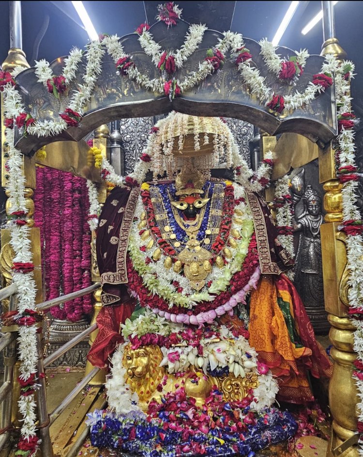 मां विंध्यवासिनी के दरबार में लाखों श्रद्धालु हुए नतमस्तक