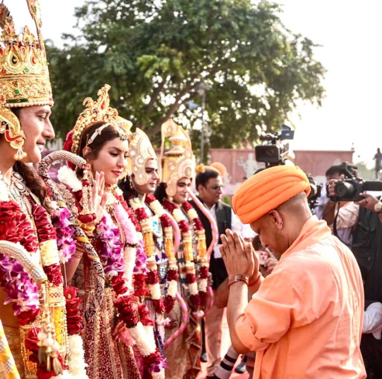 मुख्यमंत्री योगी आदित्यनाथ के नेतृत्व में इशिका तनेजा बनीं सीता माता, दीपोत्सव ने जगाया धर्म और आत्मगौरव का दीप