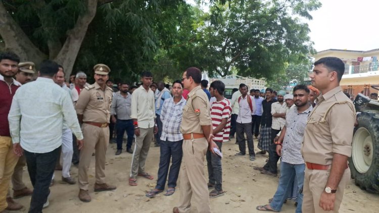 आजमगढ़ में करंट की चपेट में आने से चाची-भतीजे की मौत