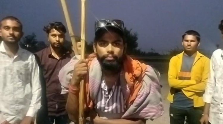 27 हजार कि.मी पैदल चलकर इंजीनियर सनाेज पहुंचे हमीरपुर