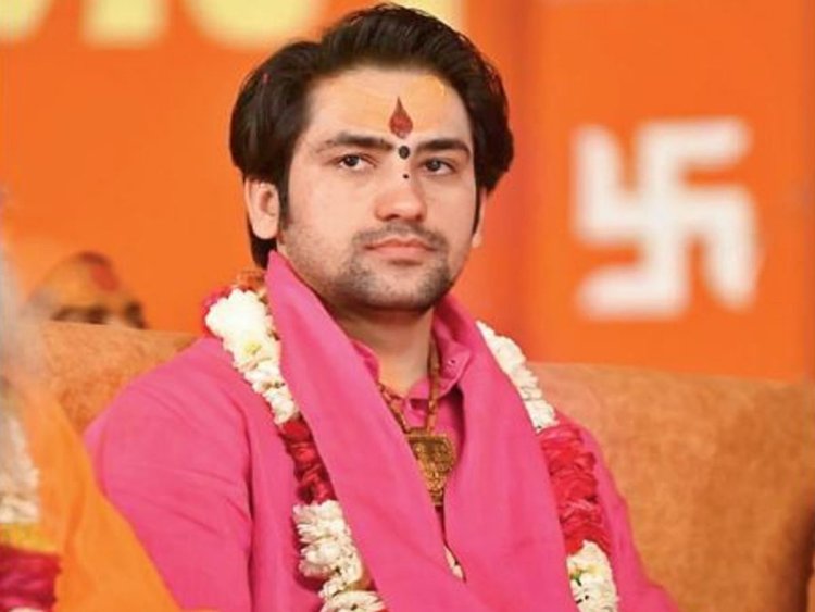 देश में सबसे बड़ा जहर जातिवाद, हमें राष्ट्रवाद चाहिए: धीरेंद्र कृष्ण शास्त्री