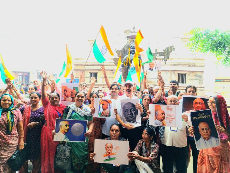 वाराणसी में श्री काशी विश्वनाथ धाम से गूंजा 'राष्ट्रीय एकता' का संदेश