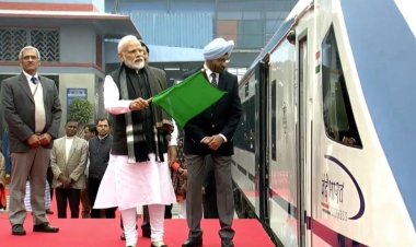 प्रधानमंत्री मोदी देश को वाराणसी से तीन वंदेभारत ट्रेनों की सौगात देंगे,तैयारी शुरू