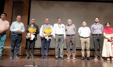 वैज्ञानिक संगोष्ठी में हड्डी रोग व रोबोटिक सर्जरी पर व्याख्यान