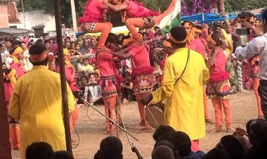 बुंदेलखंड स्तरीय दिवाली नृत्य में बांदा की टीम विजयी, मिला 11 हजार का पुरस्कार