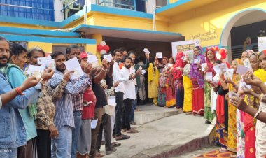 बिहार के प्रथम चरण के चुनाव में सुबह नौ बजे तक 13.13 प्रतिशत मतदान, अमित शाह ने कहा-आपका वोट बिहार के गौरव को पुनर्स्थापित करेगा