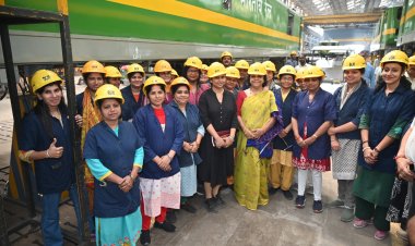 रेलवे बोर्ड की सदस्य उषा वेणुगोपाल ने बरेका की तकनीकी उत्कृष्टता और कार्य संस्कृति काे सराहा