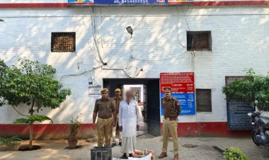 नकली देशी घी एवं अन्य सामान के साथ एक गिरफ्तार, लगभग 15 लाख का सामान बरामद