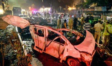 दिल्ली में लाल किले के पास कार ब्लास्ट पर राष्ट्रपति, प्रधानमंत्री, गृहमंत्री समेत तमाम नेताओं ने जताई संवेदनाएं, घायलों के शीघ्र स्वस्थ होने की प्रार्थना