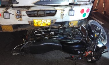 नेशनल हाईवे पर ट्रक की टक्कर से दो बाइक सवारों की मौत