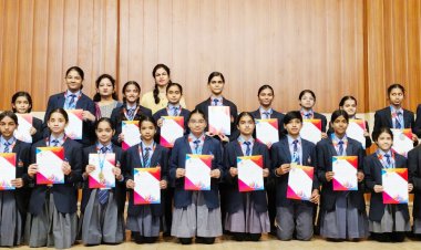 सीतापुर-इंटर हाउस प्रतियोगिताओं के विजेता हुए सम्मानित