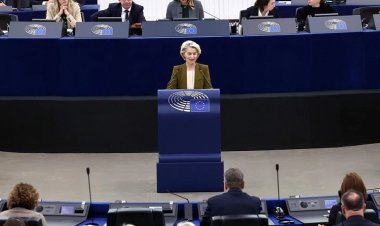 ईयू प्रमुख का वादा — “यूक्रेन के साथ हर कदम तक खड़े रहेंगे जब तक न आए स्थायी शांति”