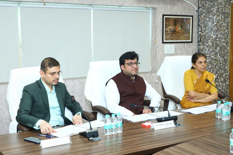 आबकारी राजस्व लक्ष्य को प्राप्त न करने पर अधिकारियों के विरूद्ध होगी कार्रवाई : नितिन अग्रवाल