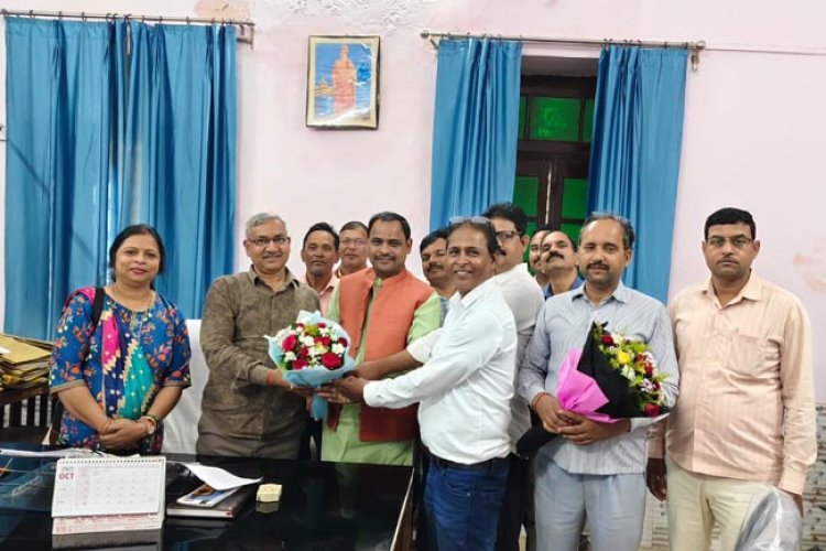 महेंद्र कुमार सिंह ने संभाला संयुक्त शिक्षा निदेशक अर्थ का कार्यभार