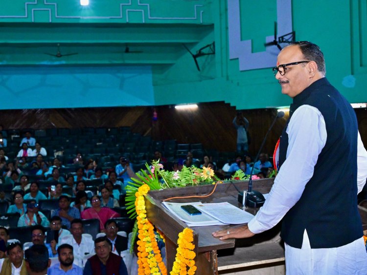 लखनऊ : नर्सों को गृह जनपद में ट्रांसफर का तोहफा, डिप्टी सीएम बृजेश पाठक का ऐलान