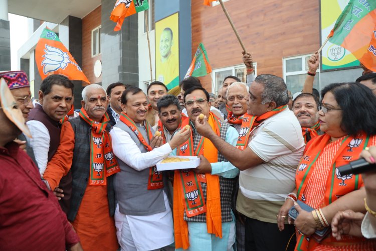 राहुल गांधी पार्टटाइम पॉलिटिशियन हैं और फुल टाइम देशद्रोही : प्रकाश पाल