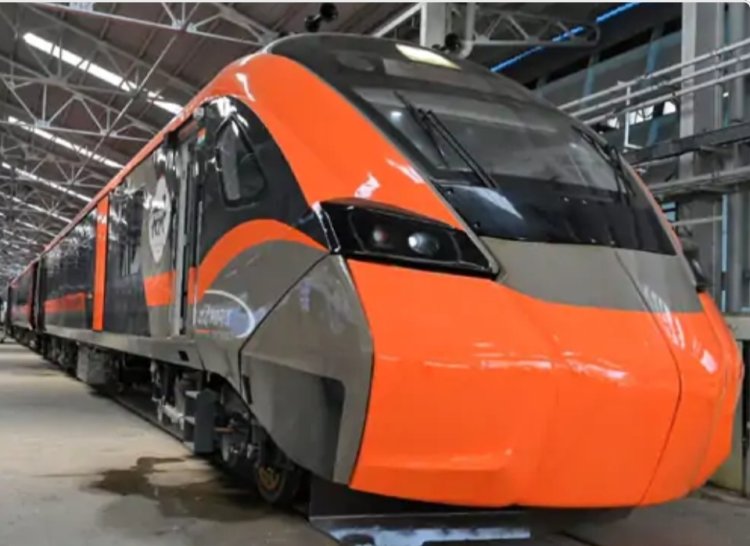 देश की पहली ‘स्लीपर वंदे भारत ट्रेन’ 130 की रफ्तार से गुजरात में दौड़ी