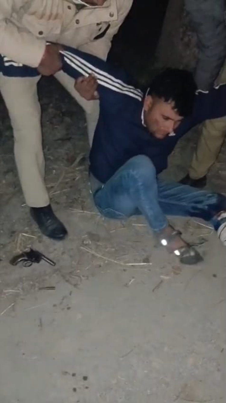 वाराणसी: फूलपुर पुलिस से मुठभेड़ में शातिर गौ-तस्कर घायल