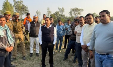 शिवानी को न्याय दिलवाने के लिए स्कूली छात्रों ने किया प्रदर्शन