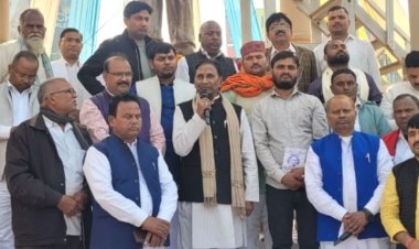 डॉ. भीमराव आंबेडकर की प्रतिमा पर विधायक त्रिभुवन राम ने माल्यार्पण कर किया नमन