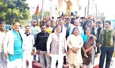 बाबा साहेब के महापरिनिर्वाण दिवस पर प्रतिमा पर माल्यार्पण कर रालोद ने प्रदेश कार्यालय में की गोष्ठी