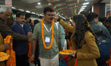 काशी-तमिल संगमम : तमिलनाडु के पांचवें दल में पेशेवर और कारीगर पहुंचे काशी