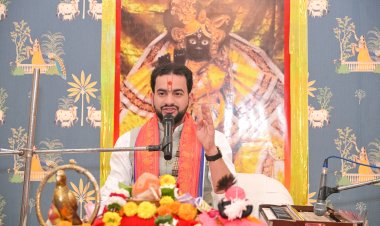 श्रीमद् भागवत में केवल सत्य को प्रतिपादित किया गया : आचार्य व्योम त्रिपाठी