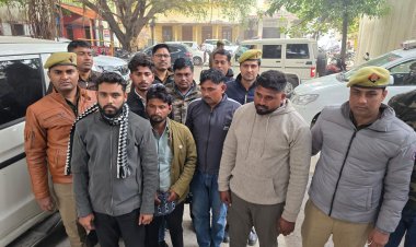 पॉर्न वीडियो का डर दिखाकर लोगों से वसूली करने वाला साइबर गिरोह बेनकाब, दो भाई समेत पांच गिरफ्तार