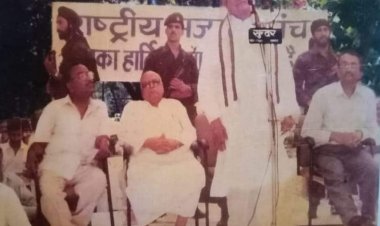 जब अटल जी बोले- एक कान से रेडियो सुनें और एक कान से मेरा भाषण