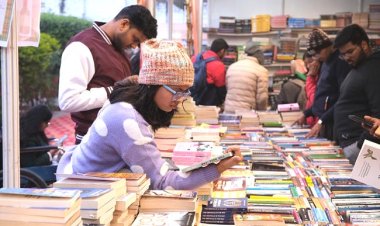 ग्यारह दिवसीय प्रयागराज पुस्तक मेला का समापन, लगभग 40 लाख रुपये के पुस्तकों की बिक्री