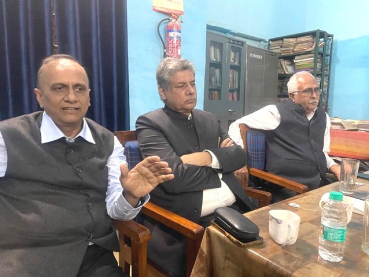 भू-राजनीतिक संकटों के बीच भारतीय अर्थव्यवस्था मजबूत : प्रो बी वी सिंह