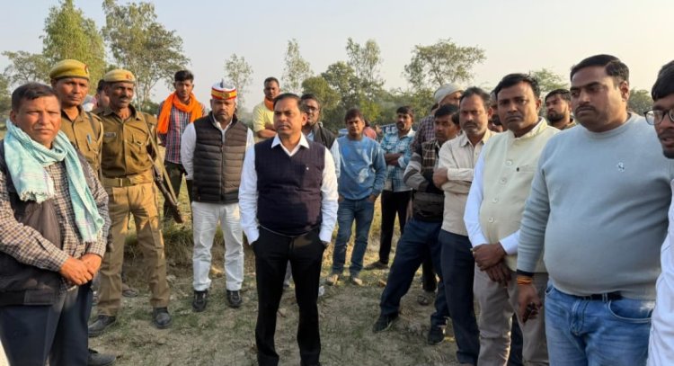 शिवानी को न्याय दिलवाने के लिए स्कूली छात्रों ने किया प्रदर्शन