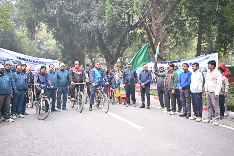 संडे ऑन साइकिल” अभियान की पहली वर्षगांठ: बरेका में जोशपूर्ण साइकिल रैली