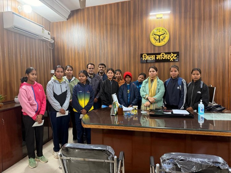 मिशन शक्ति के तहत महिला खिलाड़ियों को दी गई प्रोत्साहन राशि