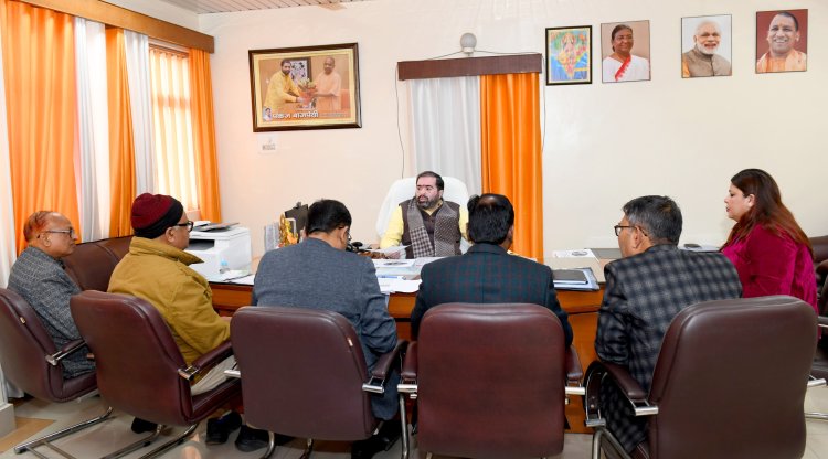 खाद्य एवं रसद विभाग की विभागीय समीक्षा बैठक, अन्नपूर्णा भवनों के बाबत दिए निर्देश