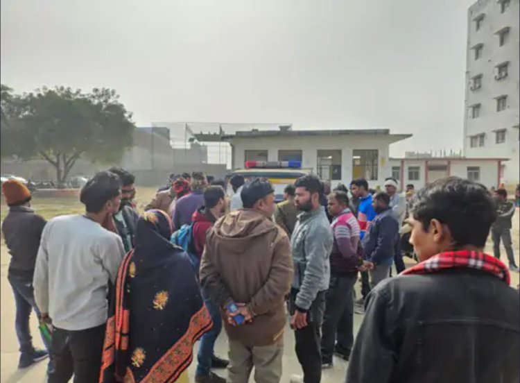 लखनऊ : अस्पताल में इलाज के दौरान गर्भवती की मौत, परिजनाें का हंगामा