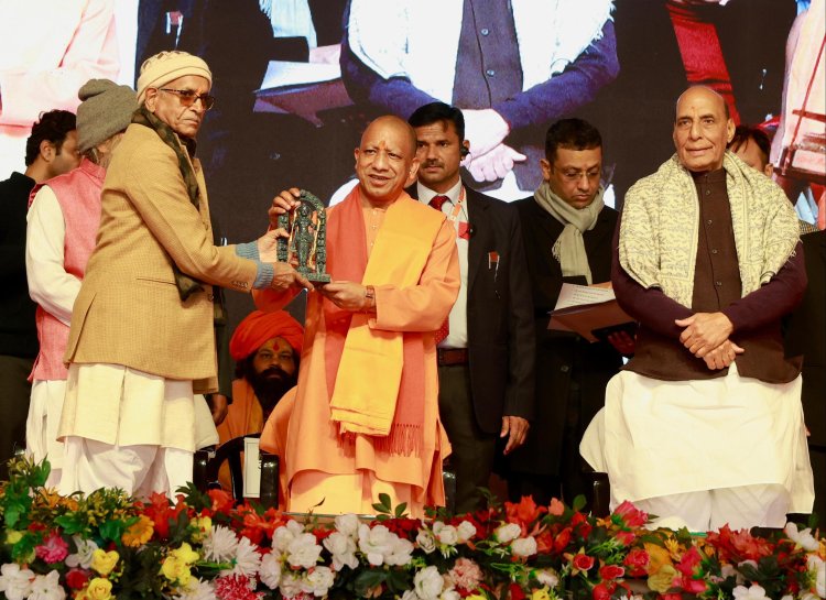 अयोध्या के शौर्य, वैभव व पराक्रम के आगे नहीं टिक पाया कोई दुश्मनः योगी