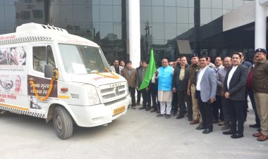 सड़क सुरक्षा नियमों का पालन कर दुर्घटनाओं पर लगाई जा सकती है रोक : छत्रपाल सिंह गंगवार