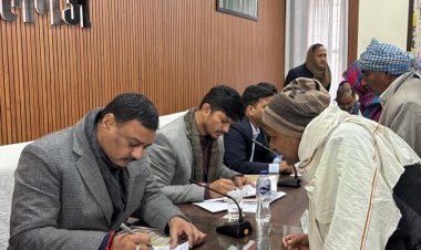 सम्पूर्ण समाधान दिवस में मिली लापरवाही, लेखपाल निलंबित