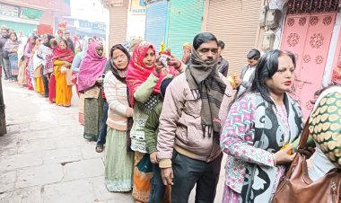 माघ मास के गणेश चतुर्थी पर बड़ागणेश दरबार में आस्था का सैलाब,कबीरचौरा तक कतार