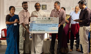 बीएचयू के द्रव्यगुण विभाग के जूनियर रेजिडेंट को वैज्ञानिक प्रस्तुति में प्रथम पुरस्कार