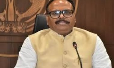 उत्तर प्रदेश में डयूटी से गायब 17 चिकित्साधिकारी बर्खास्त