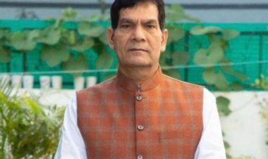 मणिकर्णिका घाट पर चल रहे पुनर्निर्माण कार्यों से किसी भी मंदिर को क्षति नहीं पहुंची : एके शर्मा